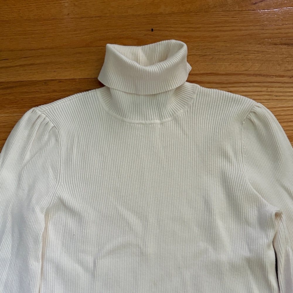Ralph Lauren White Turtleneck Sweater - Picture 3 of 5